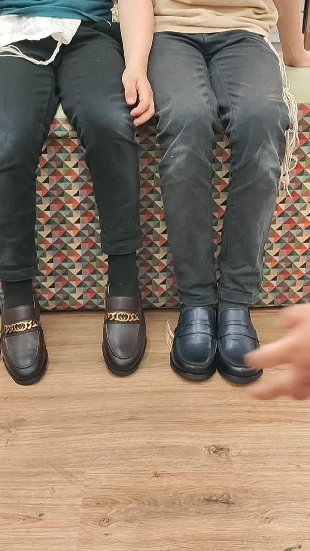 Instagram post from familyshoes_bneibrak. This post is in position 3.